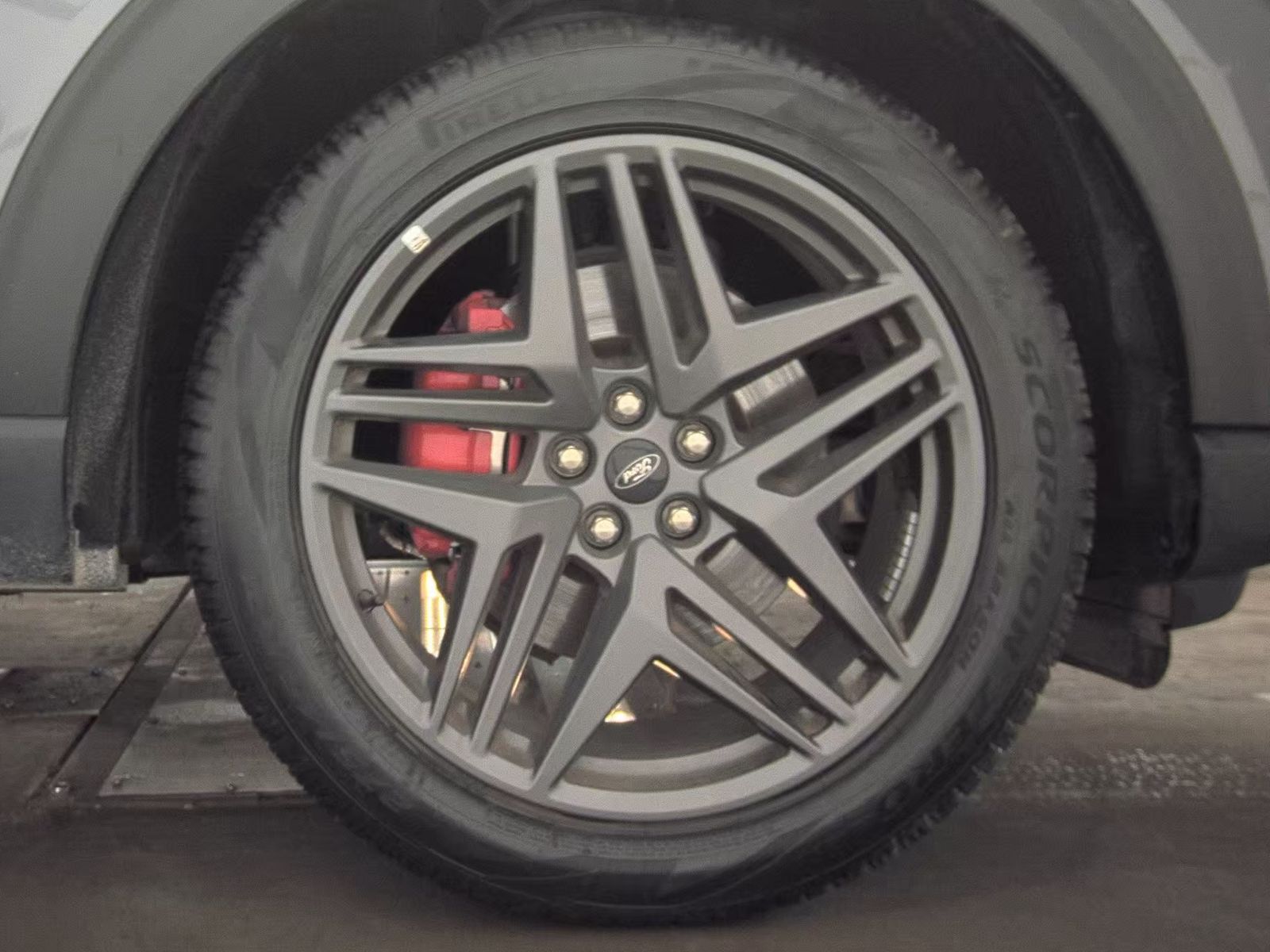 2025 Ford Explorer ST-Line AWD