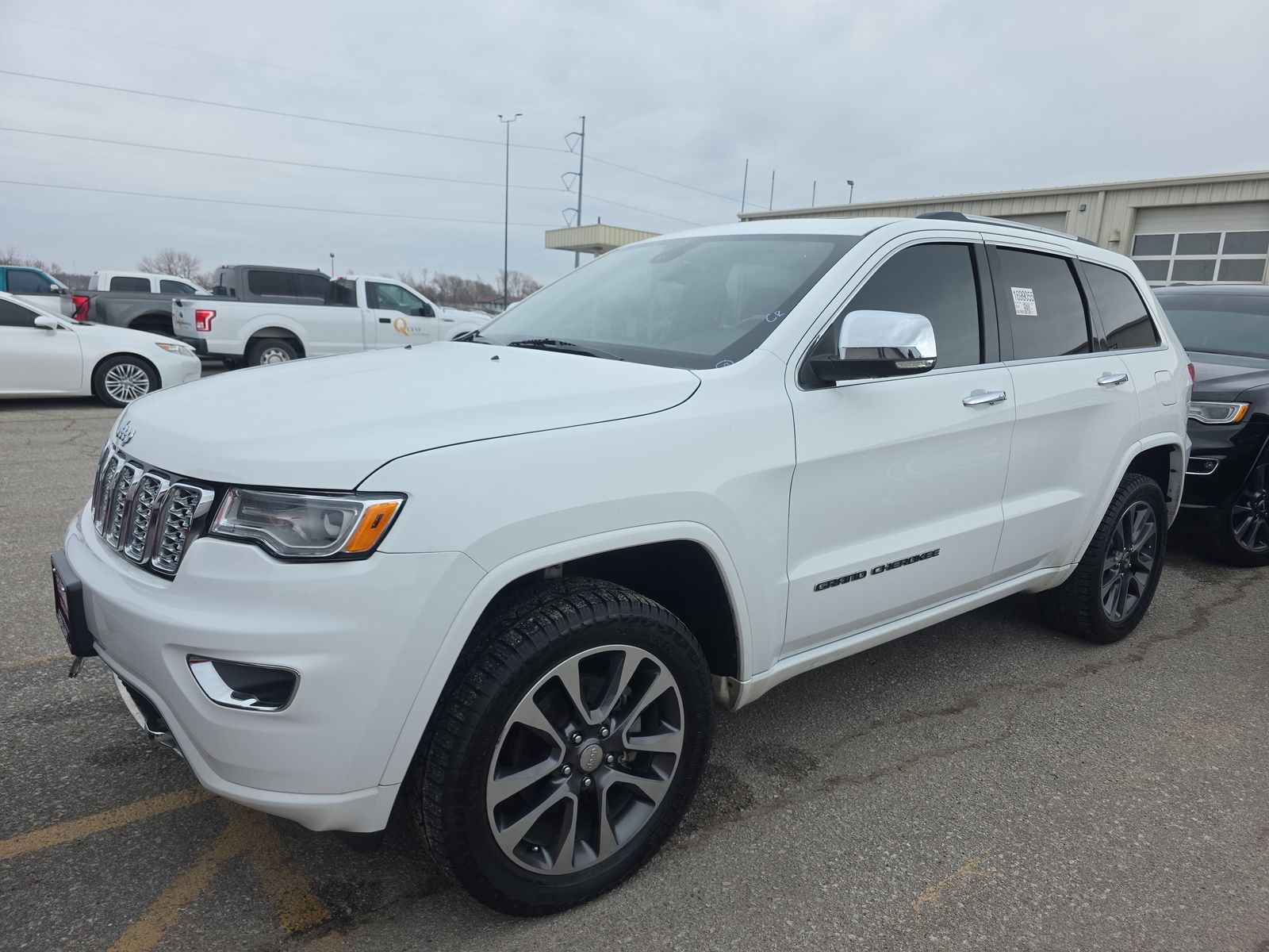 JEEP GRAND CHEROKEE - 1