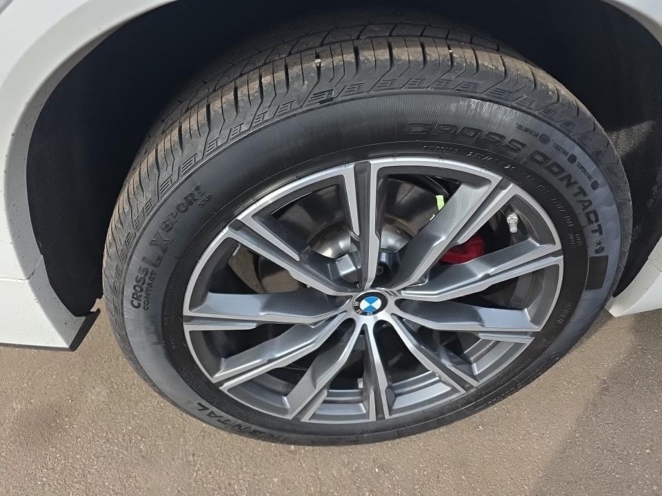 2022 BMW X5 xDrive40i AWD