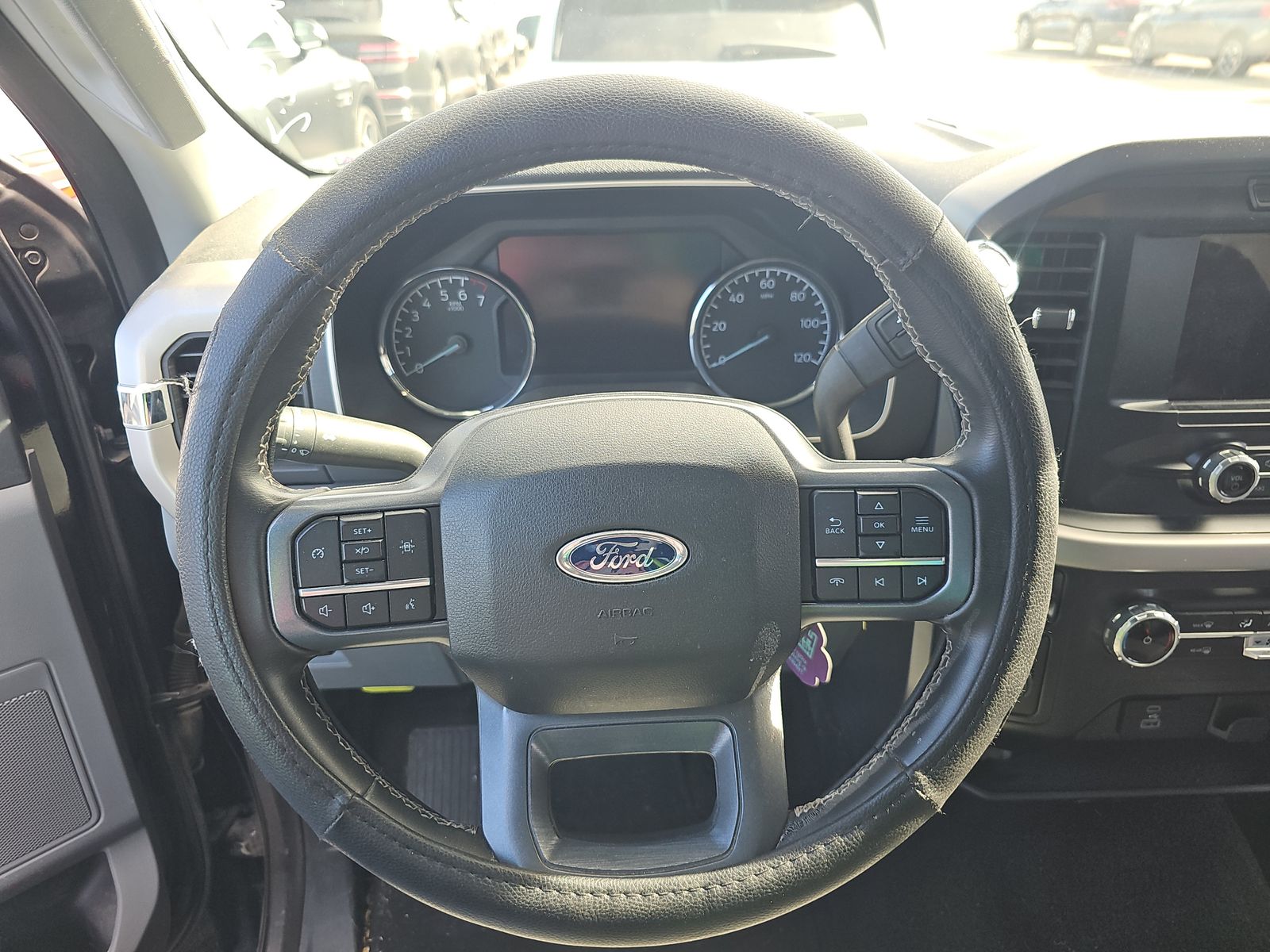 2023 Ford F-150 XLT RWD