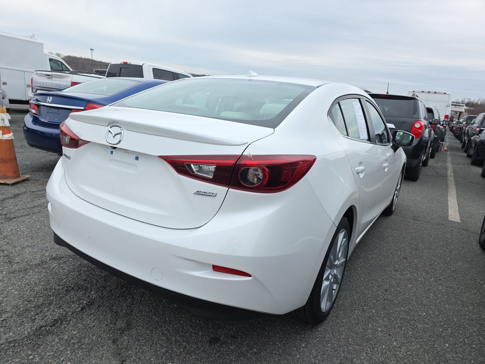 2017 MAZDA MAZDA3 Grand Touring FWD