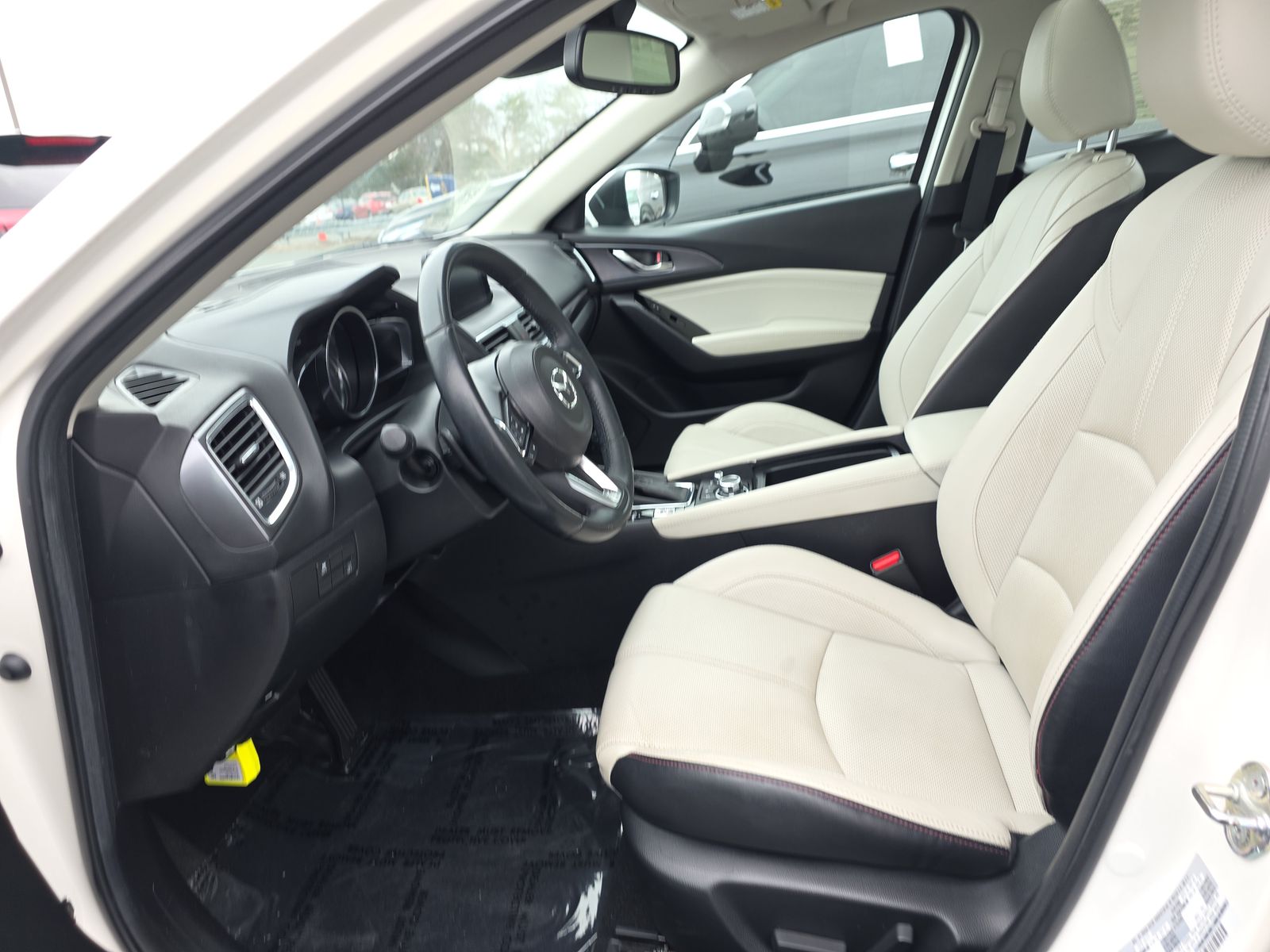 2017 MAZDA MAZDA3 Grand Touring FWD