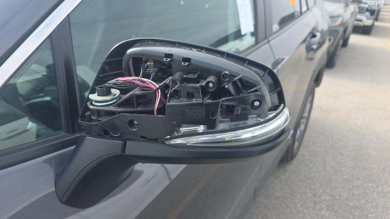 2025 Toyota RAV4 Hybrid XLE AWD