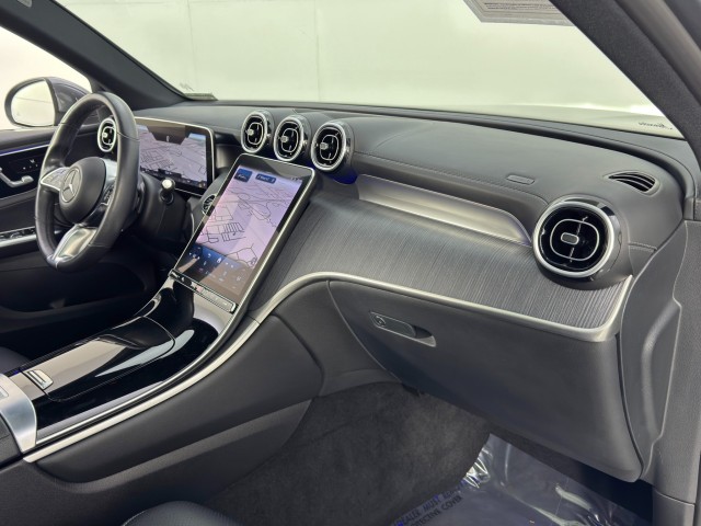 Mercedes-Benz GLC 300 4MATIC снимка Mercedes-Benz GLC 300 4MATIC