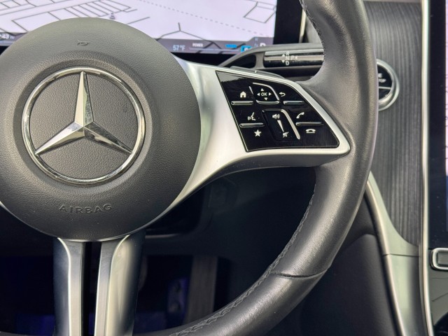 Mercedes-Benz GLC 300 4MATIC снимка Mercedes-Benz GLC 300 4MATIC