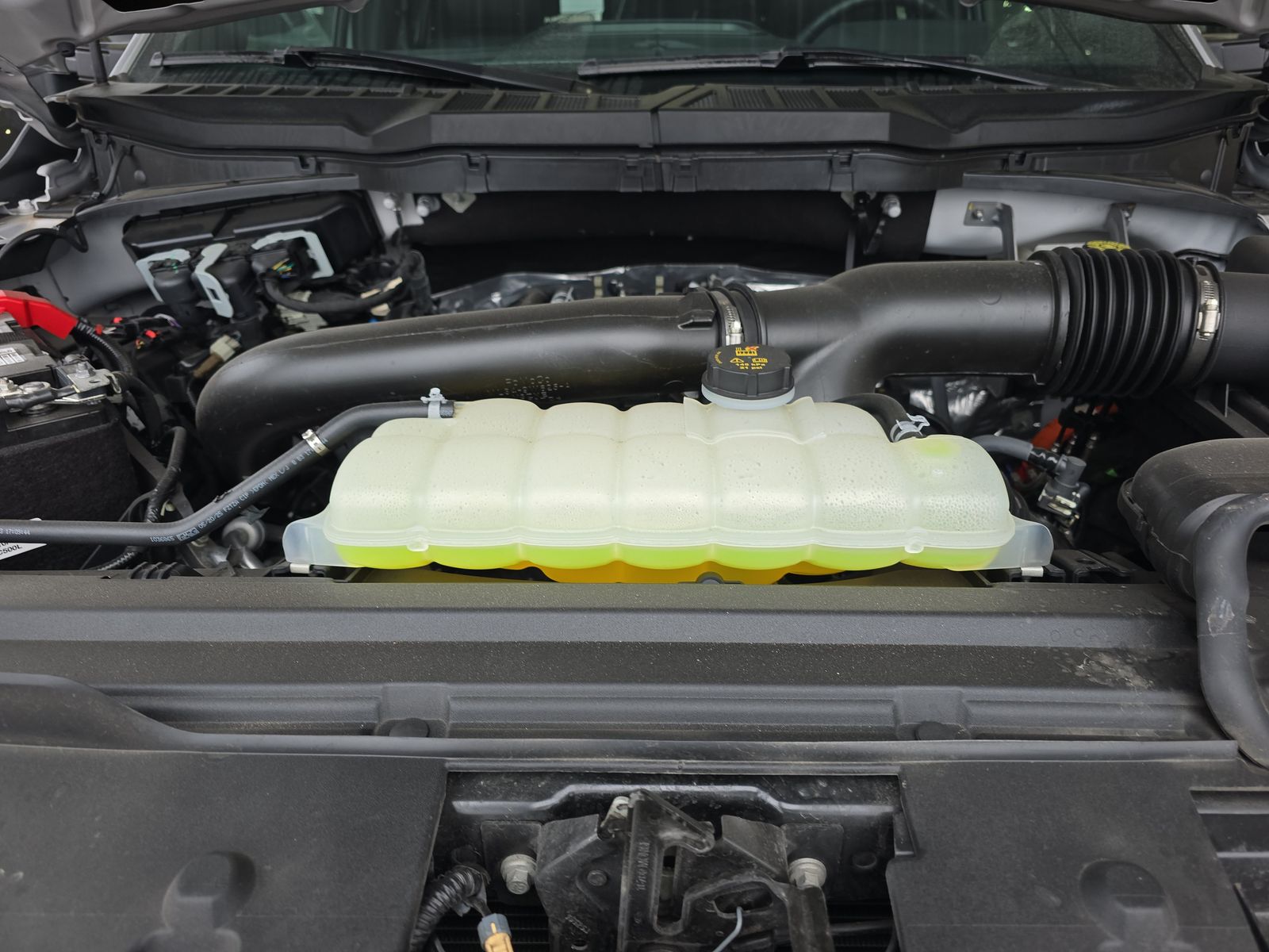 2025 Ford F-150 XLT AWD