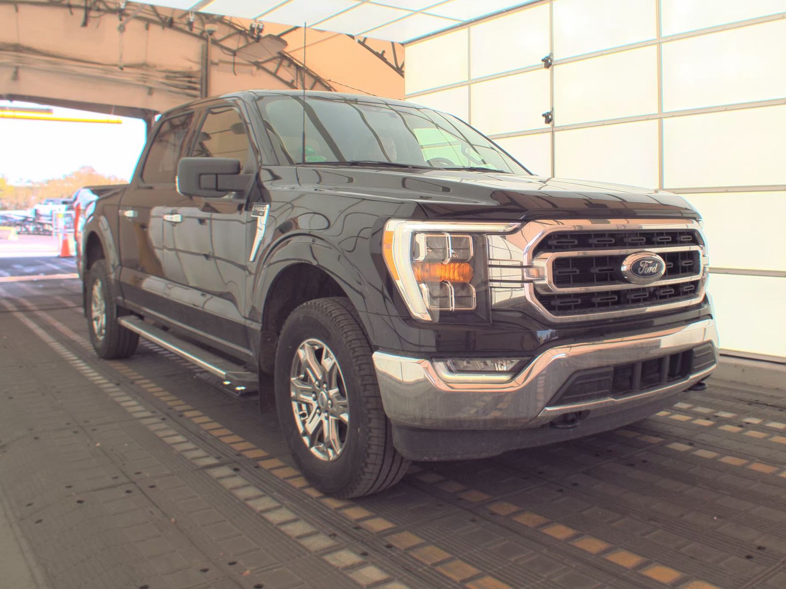 2022 Ford F-150 XLT AWD