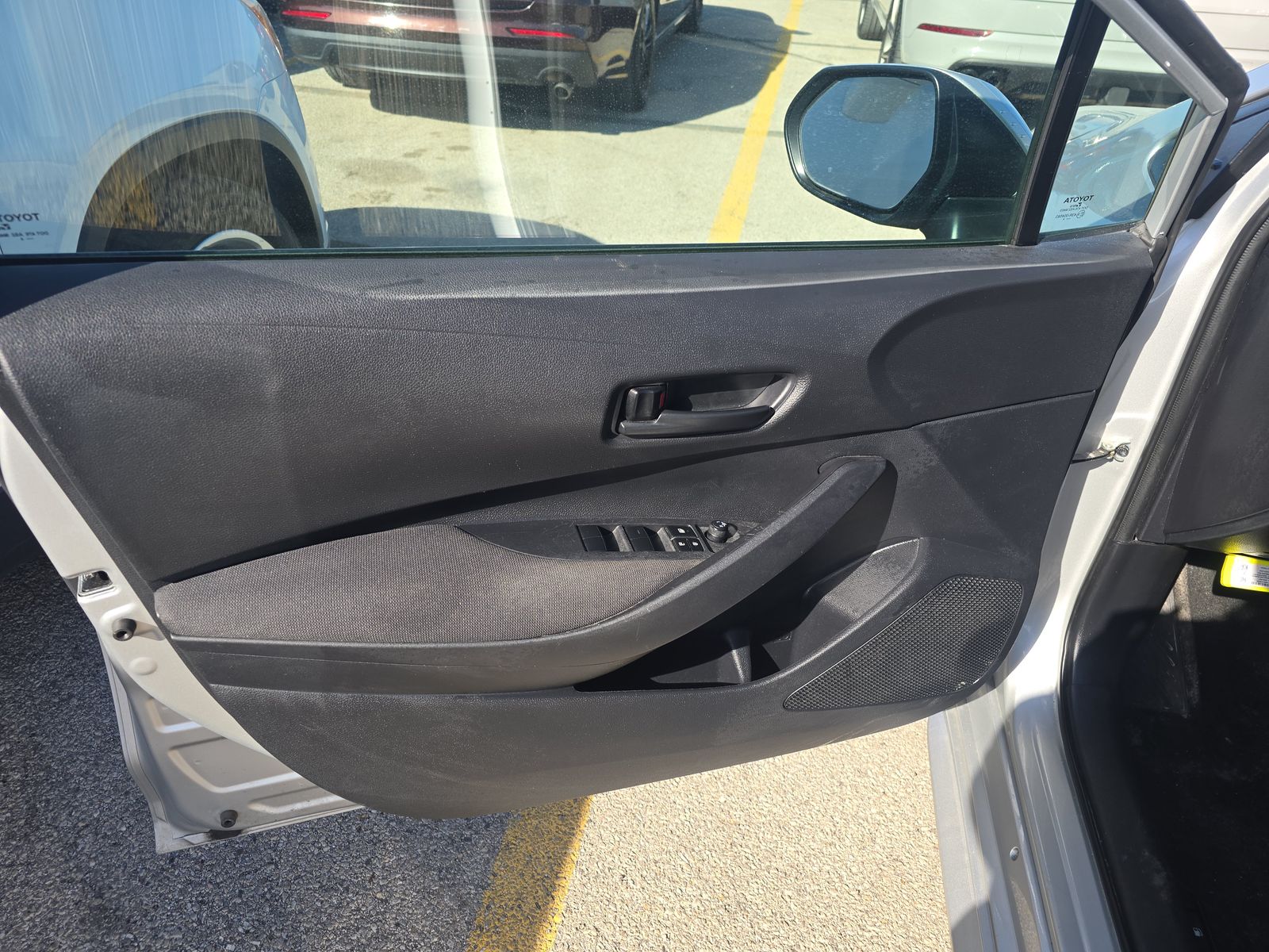 2024 Toyota Corolla LE FWD