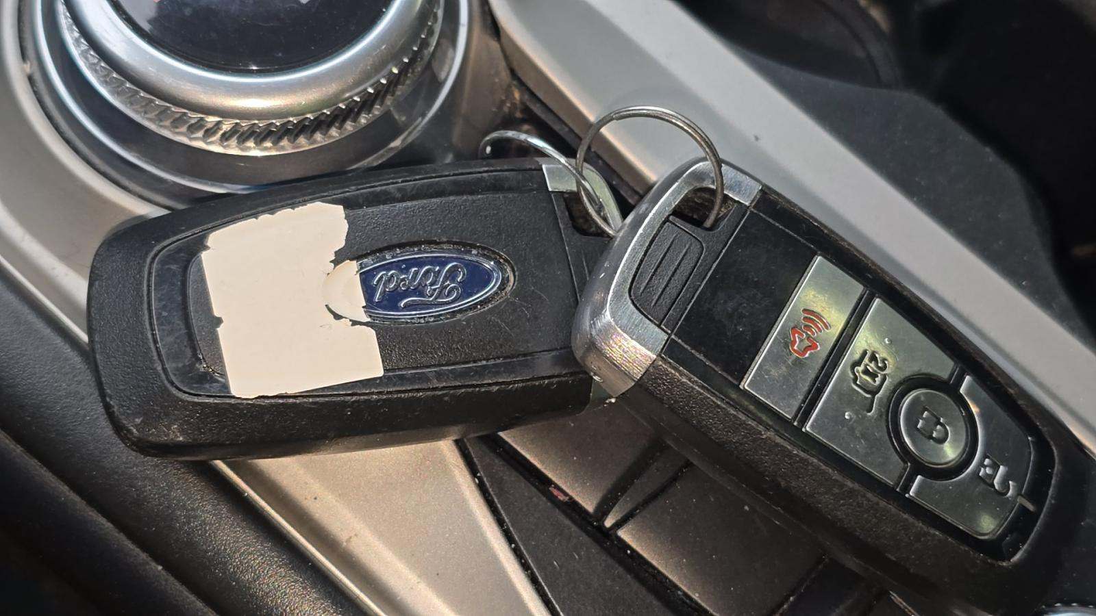 2022 Ford Explorer XLT AWD