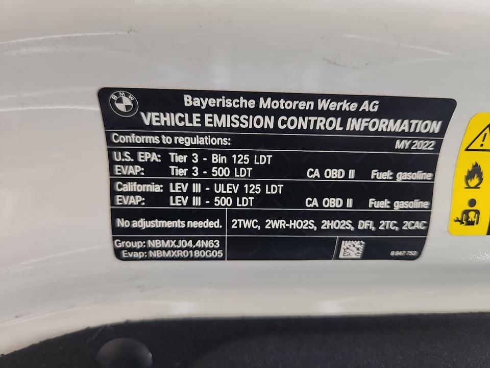 2022 BMW X7 M50i AWD
