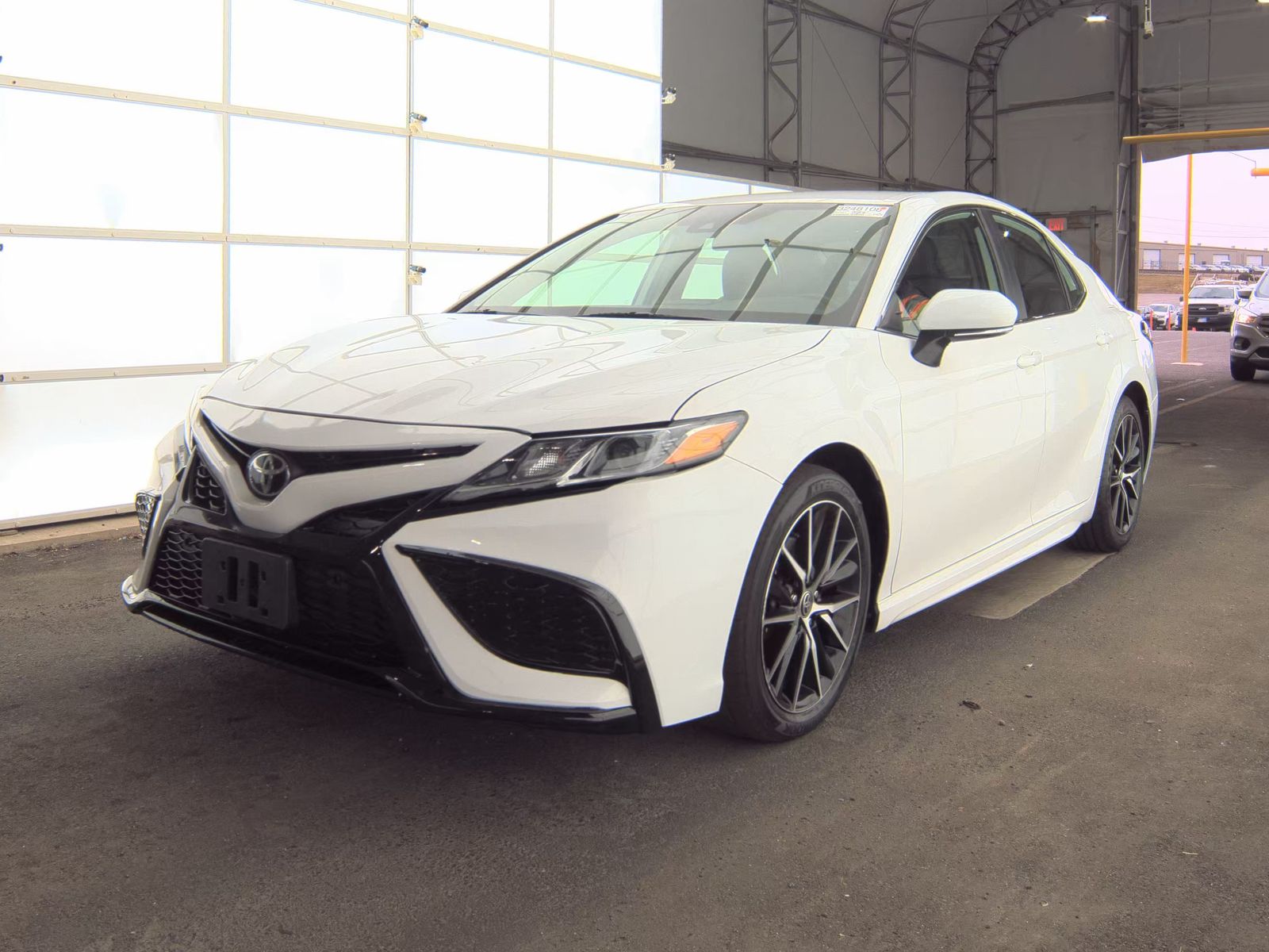 2021 Toyota Camry SE FWD