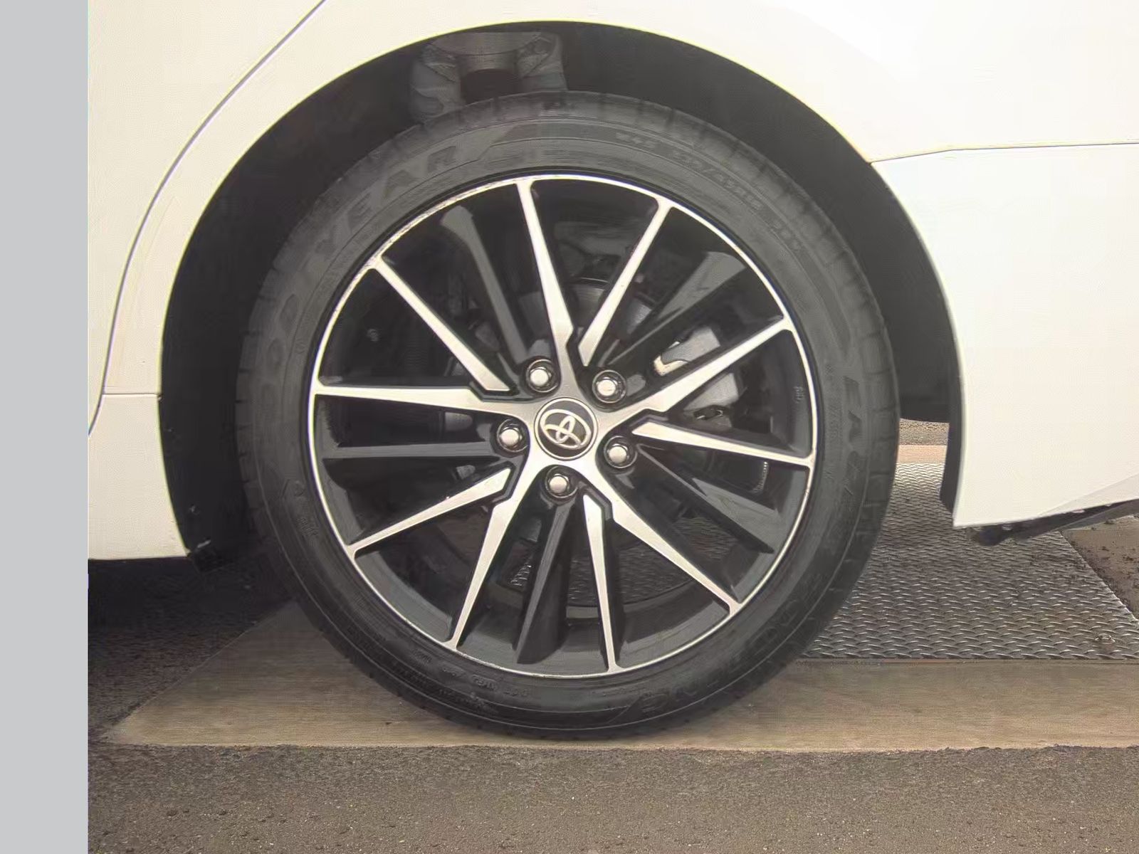 2021 Toyota Camry SE FWD