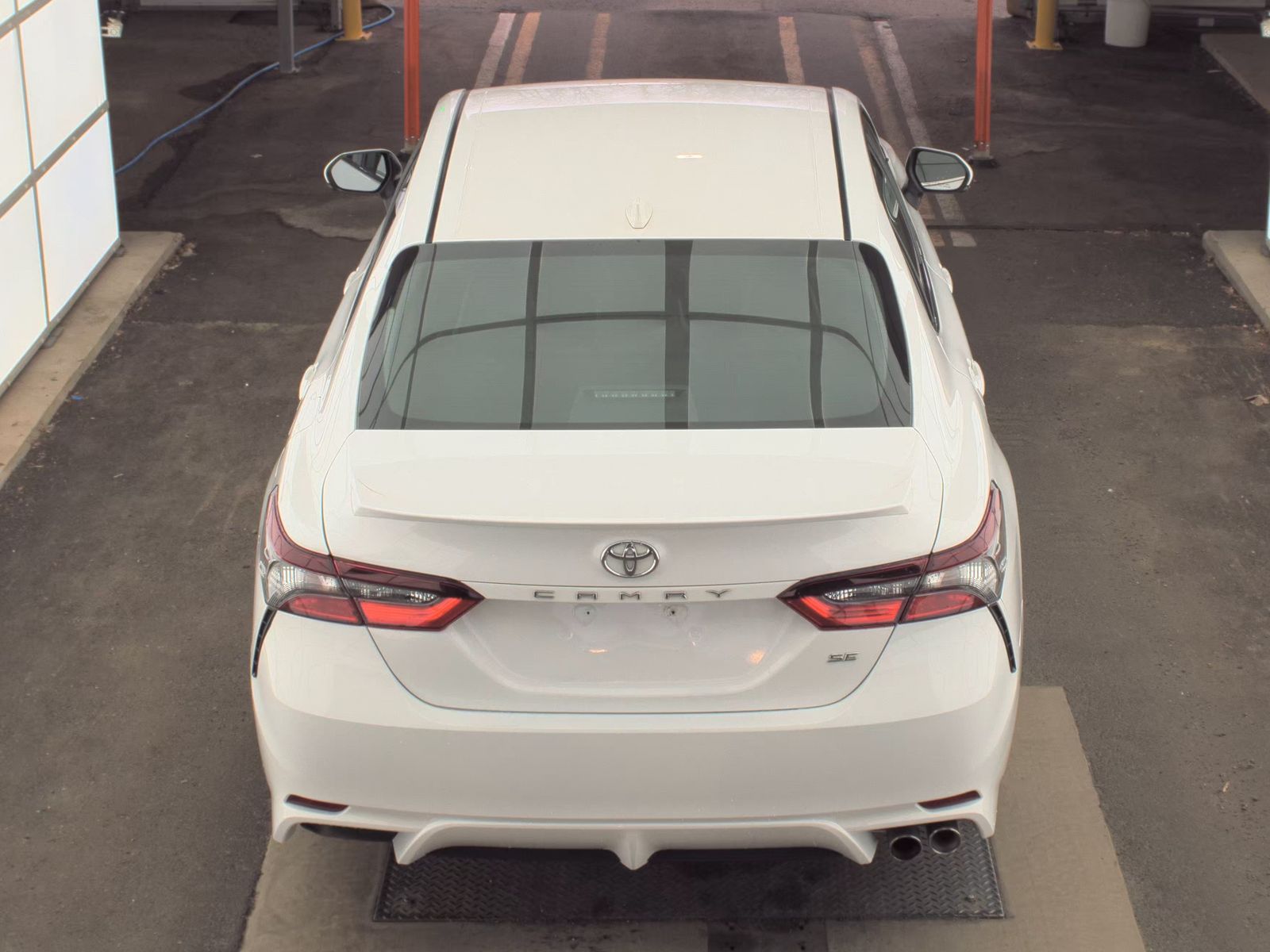 2021 Toyota Camry SE FWD