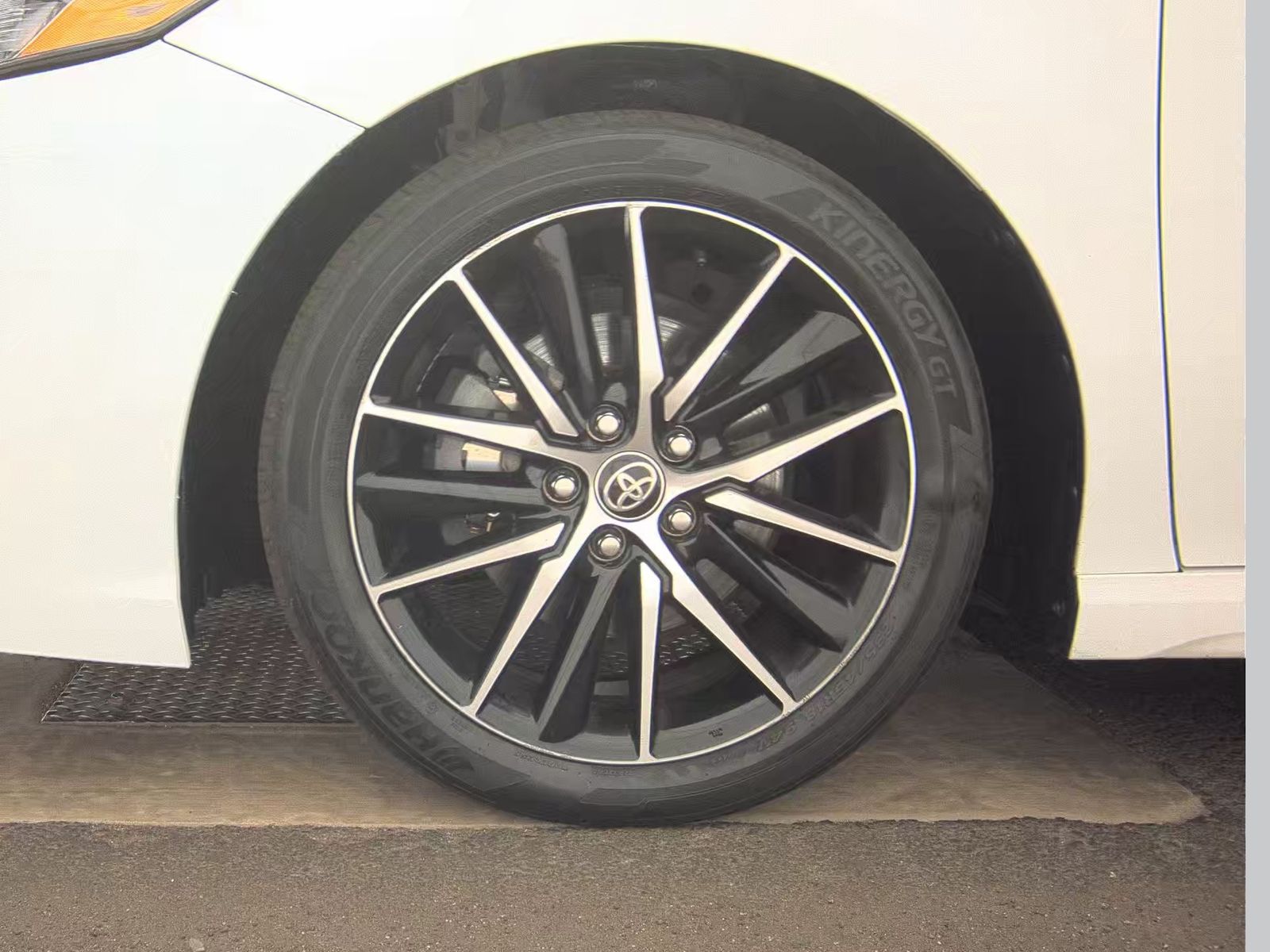 2021 Toyota Camry SE FWD