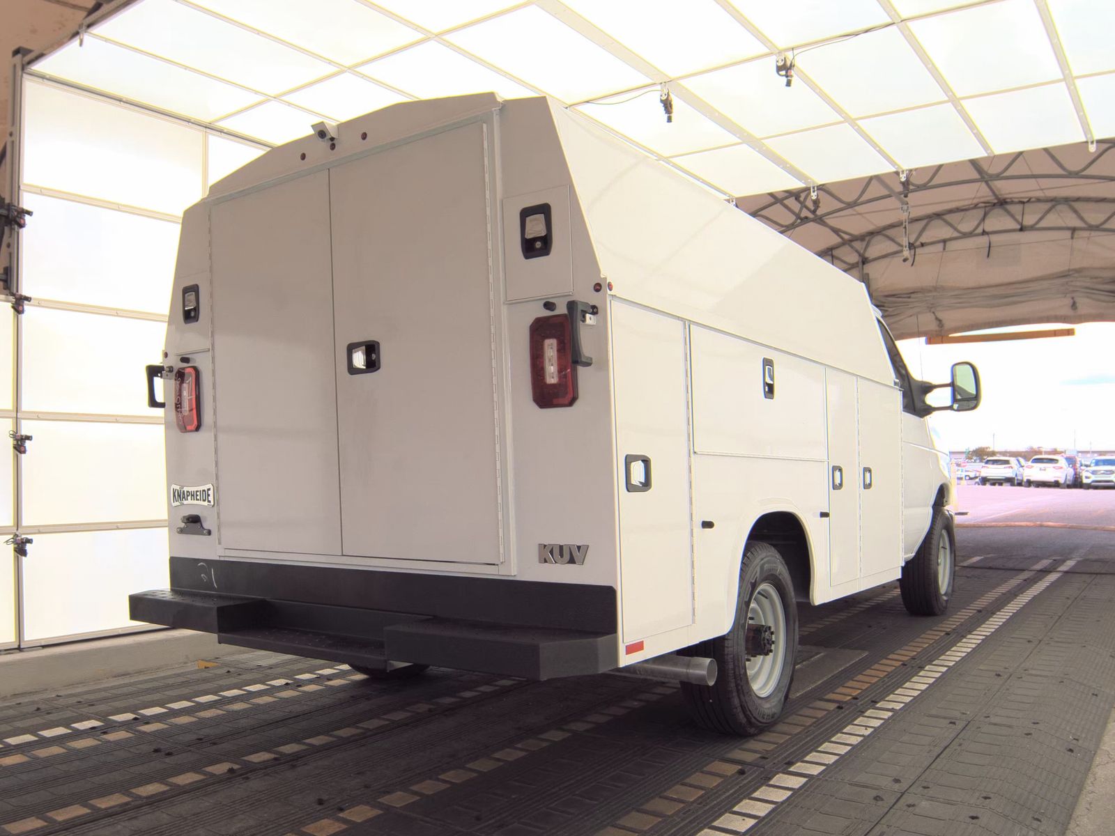 FORD E-350 - 6