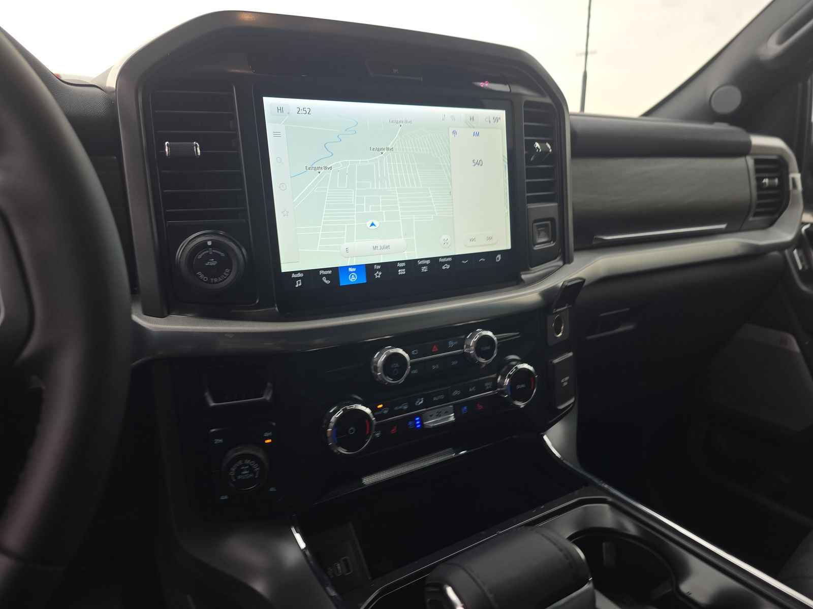 2025 Ford F-150 Hybrid Lariat AWD