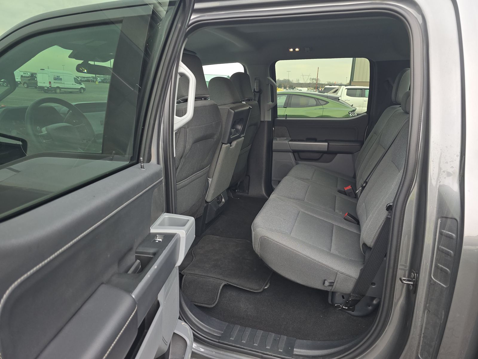 2025 Ford F-150 XLT AWD