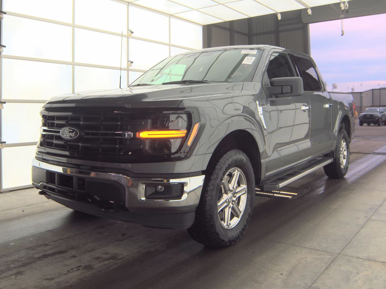 2025 Ford F-150 XLT AWD
