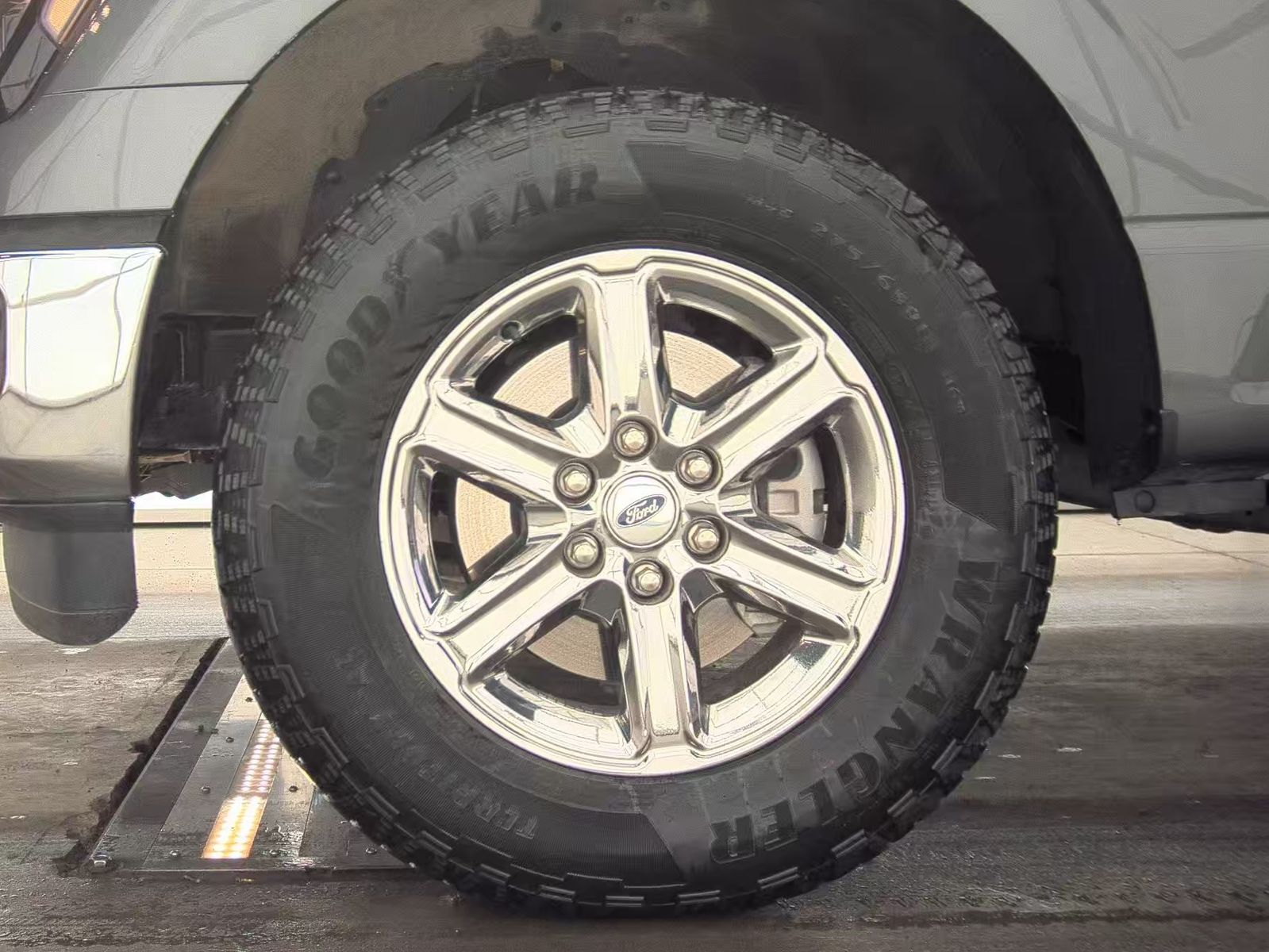 2025 Ford F-150 XLT AWD