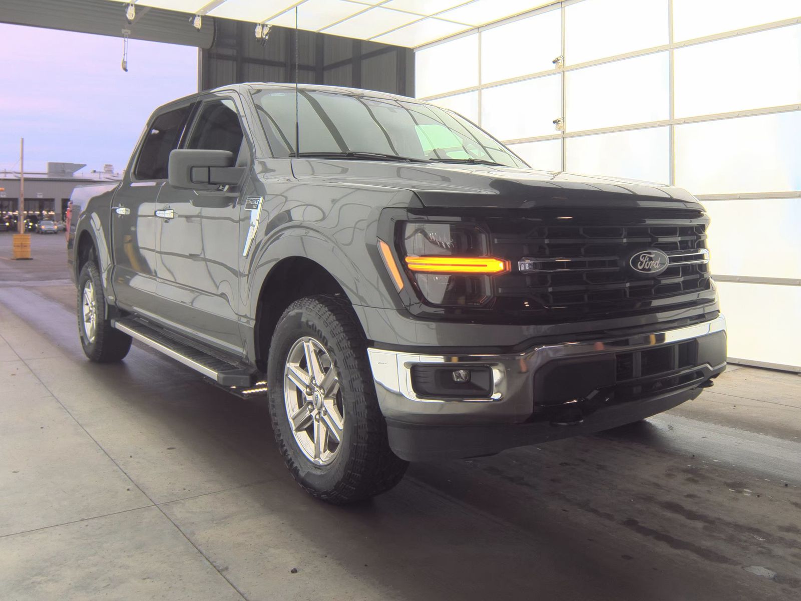 2025 Ford F-150 XLT AWD