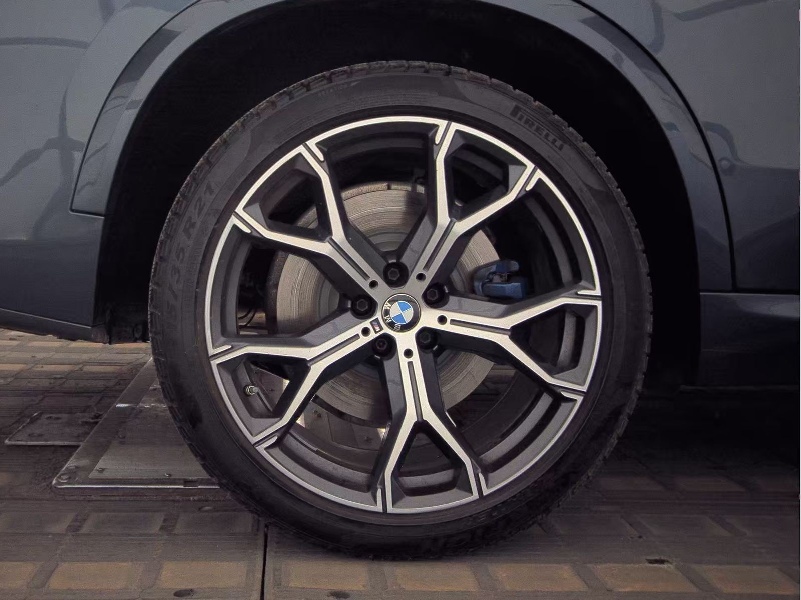 2020 BMW X5 M50i AWD