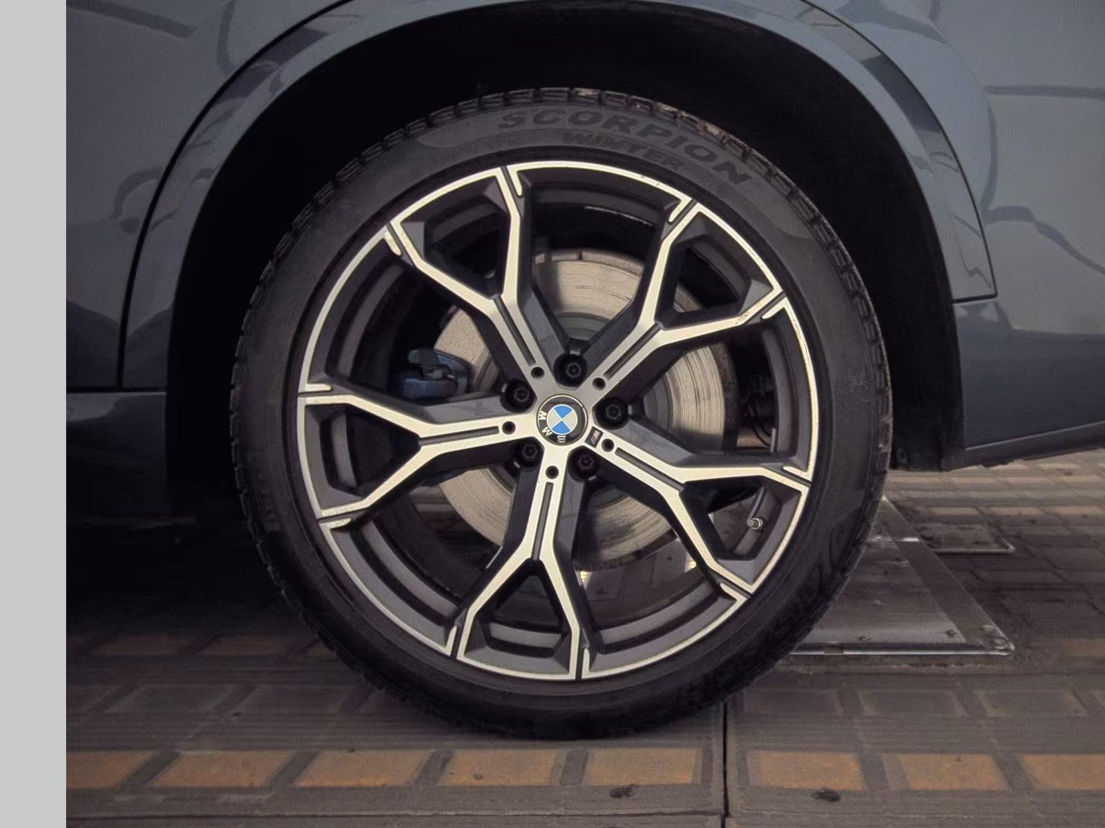 2020 BMW X5 M50i AWD