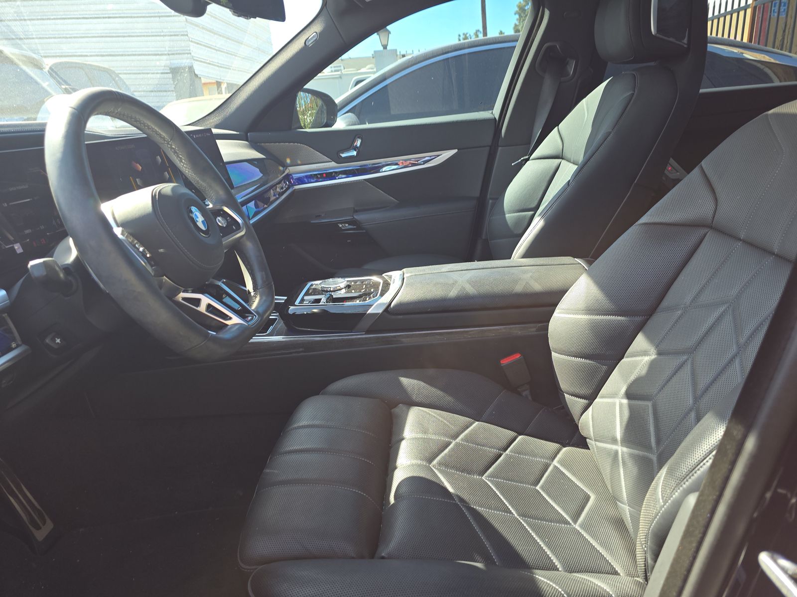 2024 BMW 7 Series 740i RWD