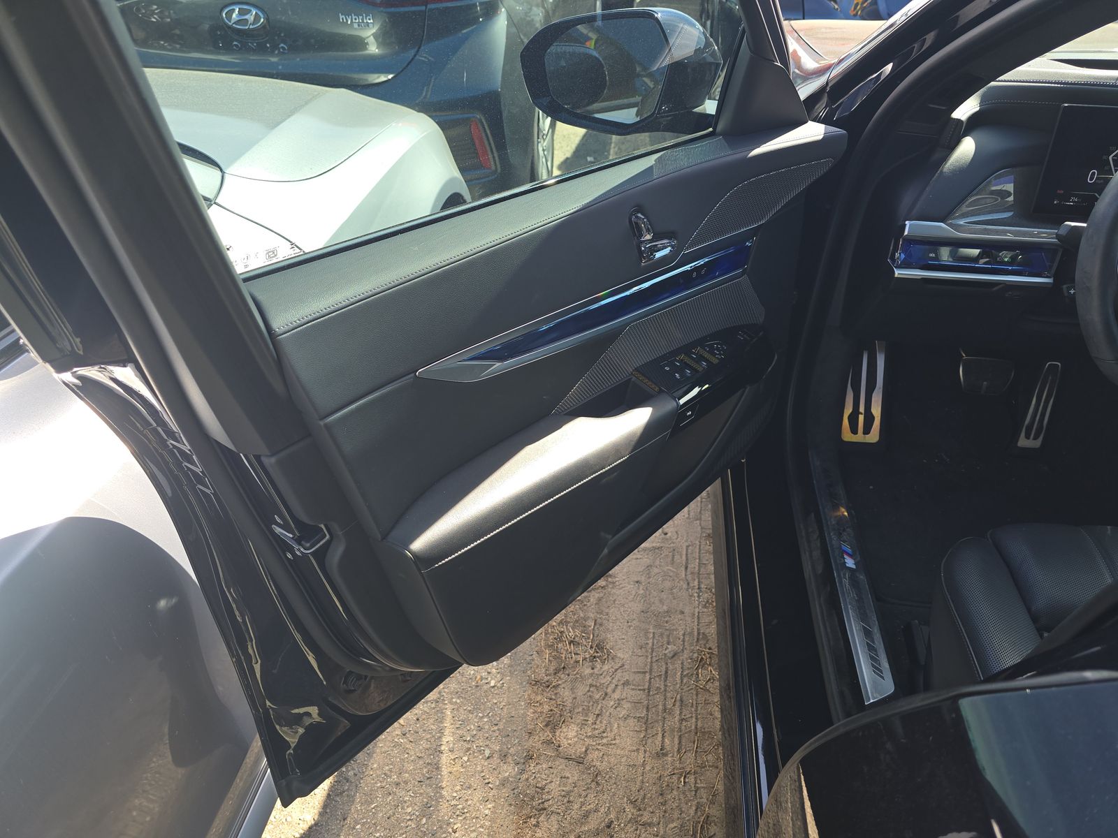 2024 BMW 7 Series 740i RWD