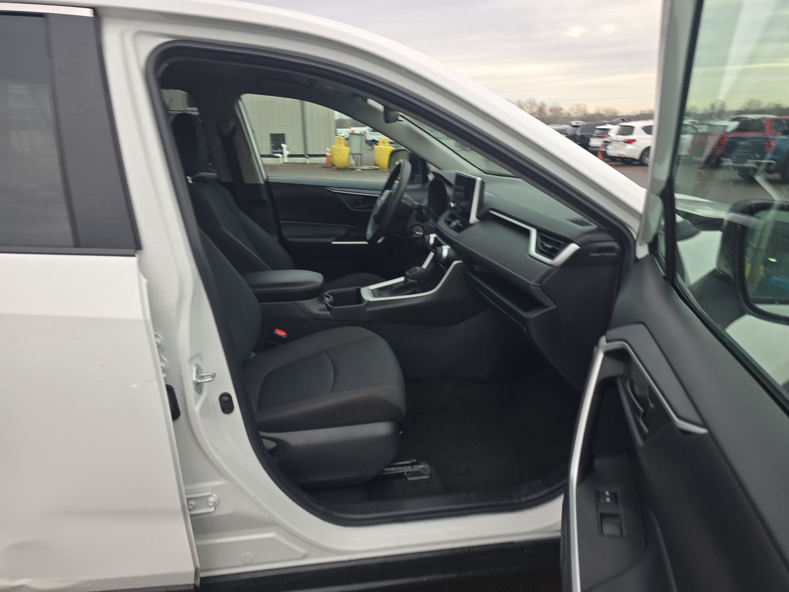 2024 Toyota RAV4 LE AWD