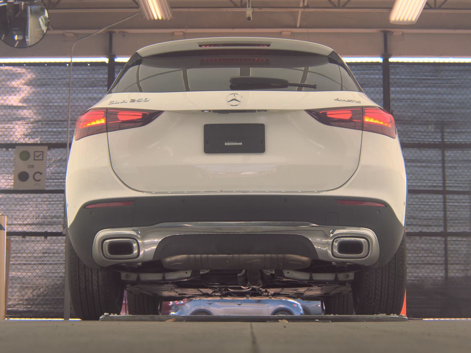 MERCEDES-BENZ GLA-CLASS - 8