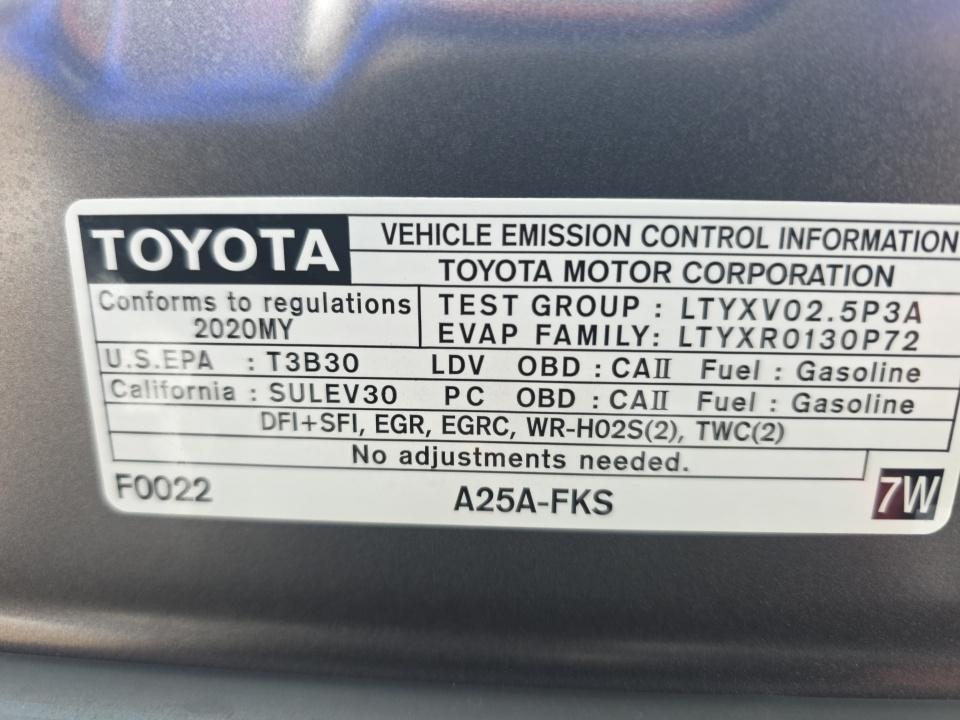 2020 Toyota Camry XLE FWD