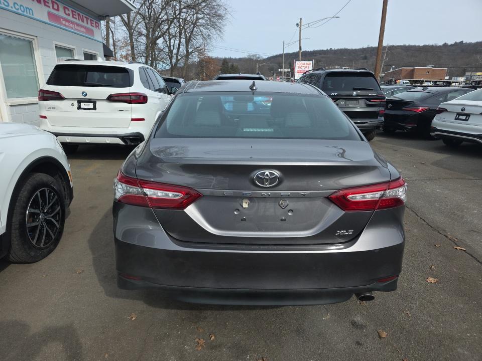 2020 Toyota Camry XLE FWD