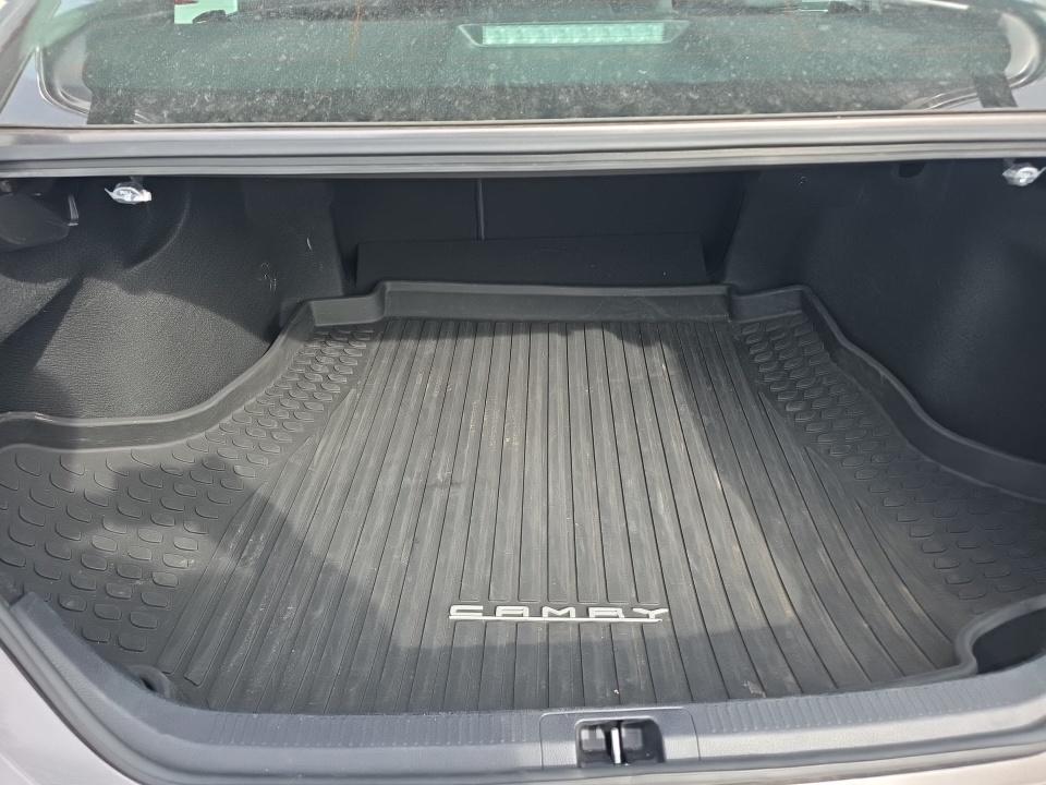 2020 Toyota Camry XLE FWD