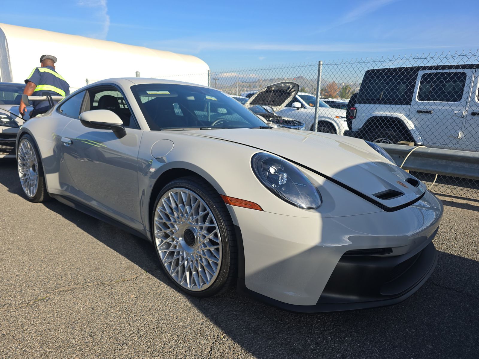 PORSCHE 911 - 4