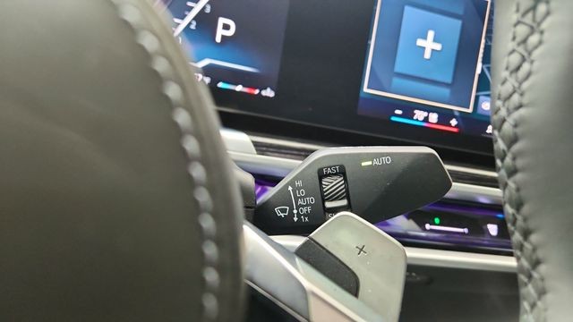 2025 BMW 7 Series 740i RWD