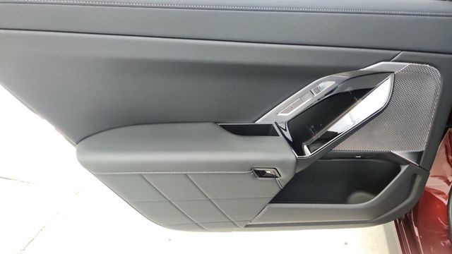 2025 BMW 7 Series 740i RWD