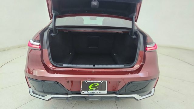 2025 BMW 7 Series 740i RWD