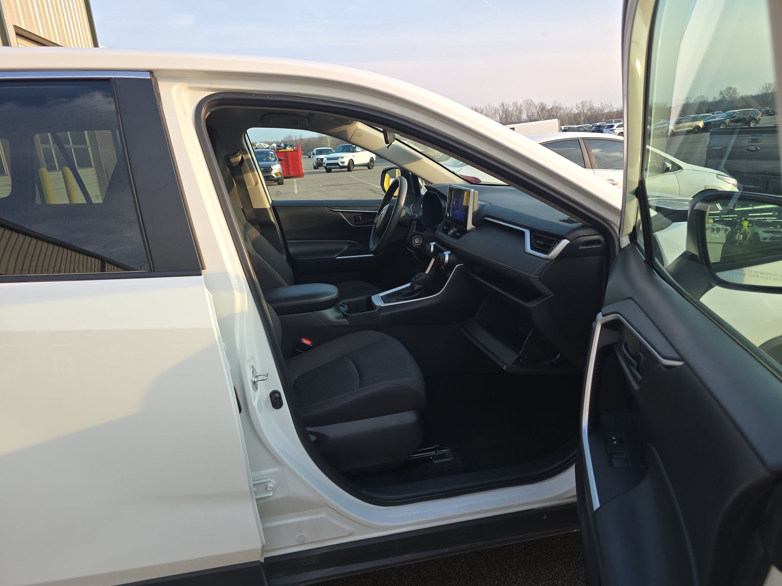 2024 Toyota RAV4 LE AWD