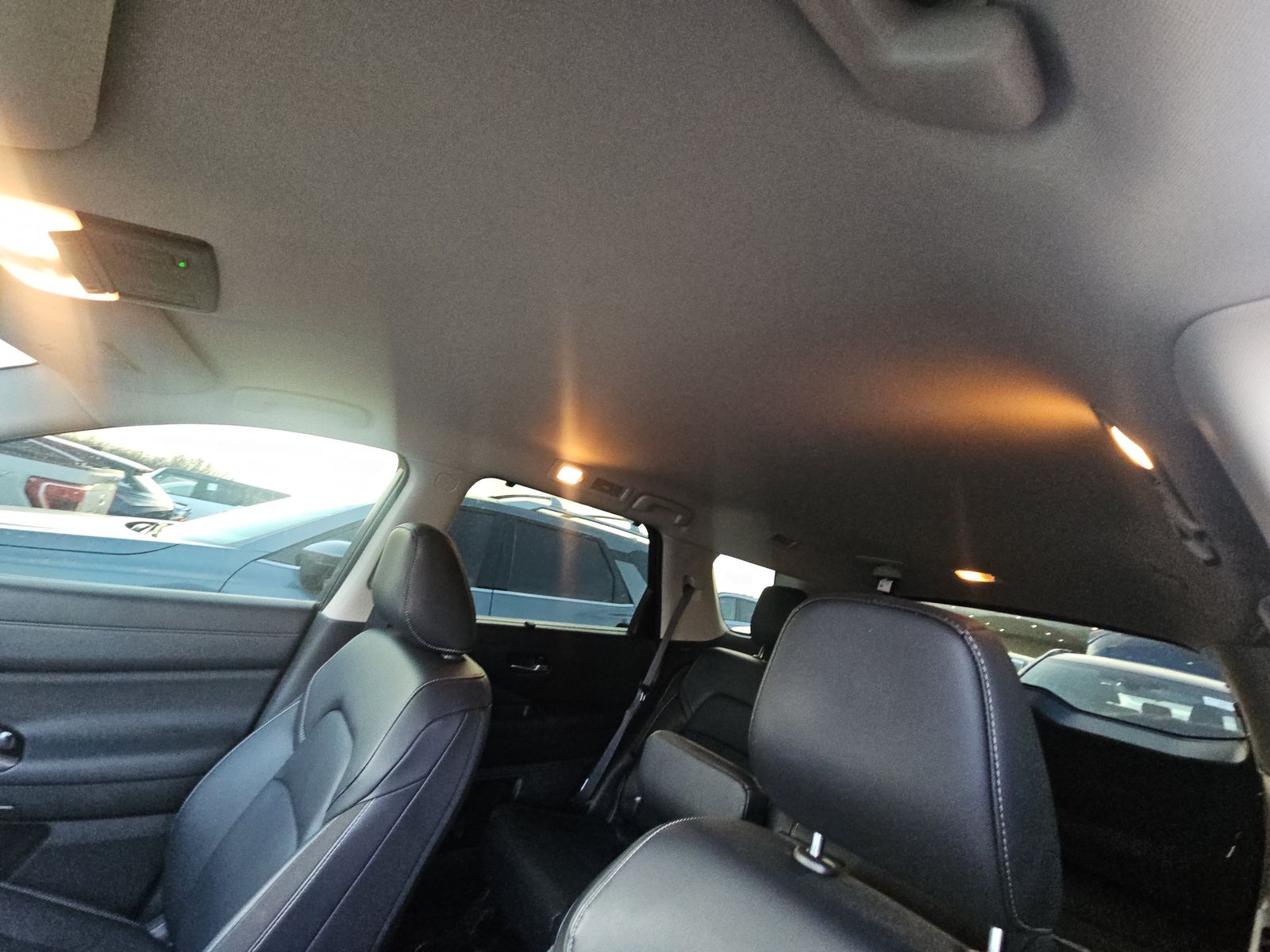 2025 Nissan Pathfinder SL AWD