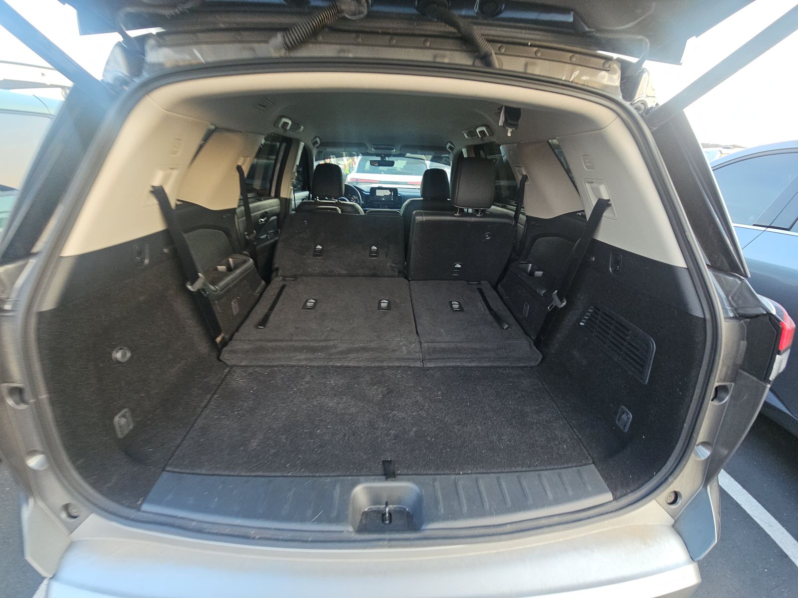 2025 Nissan Pathfinder SL AWD