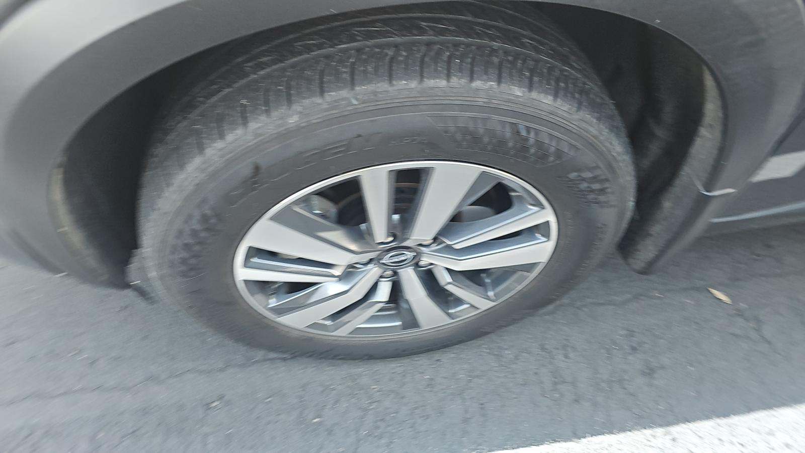 2025 Nissan Pathfinder SL AWD