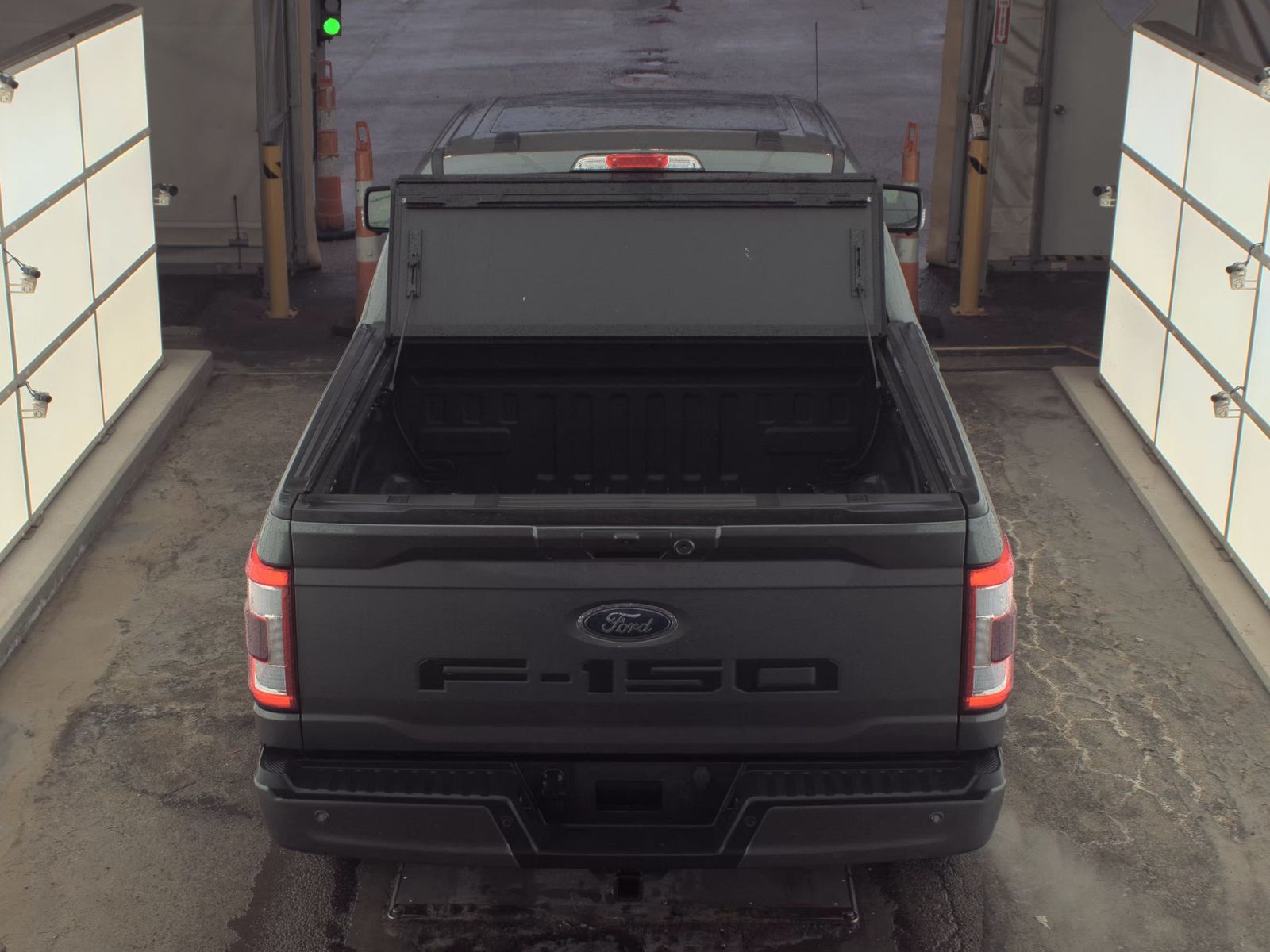 2023 Ford F-150 Hybrid Lariat AWD