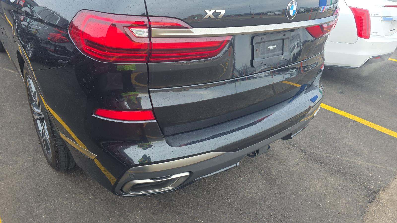 2021 BMW X7 M50i AWD