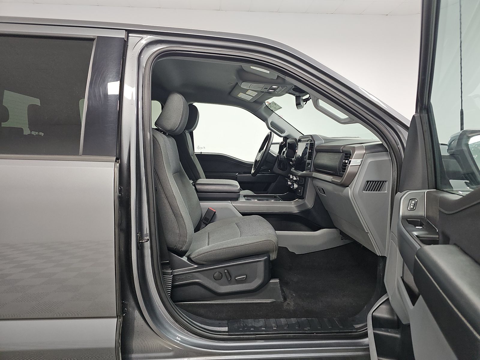 2024 Ford F-150 Hybrid XLT AWD