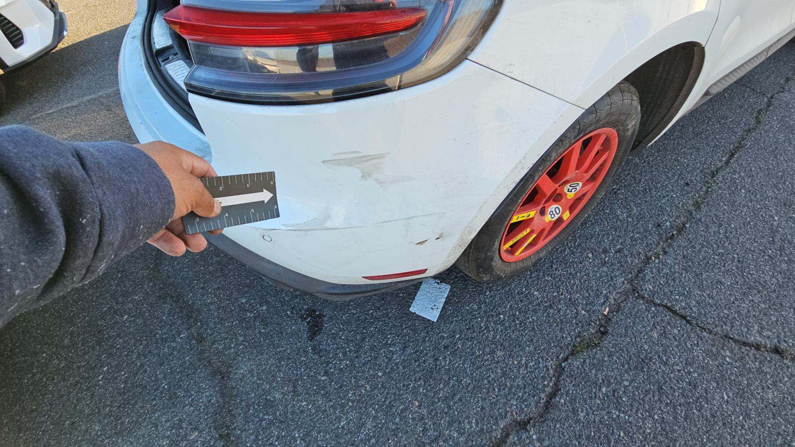 2022 Porsche Macan Base AWD