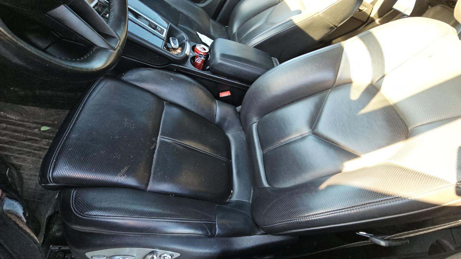 2022 Porsche Macan Base AWD