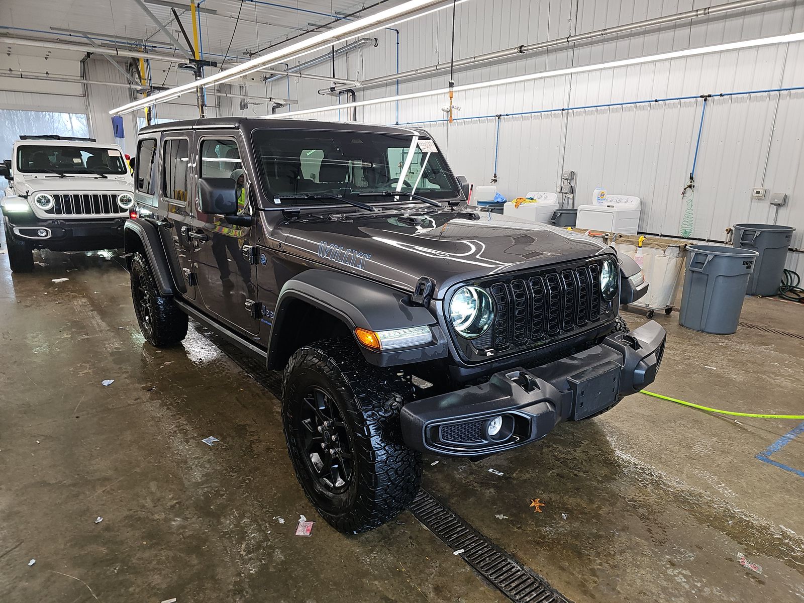 JEEP WRANGLER - 4