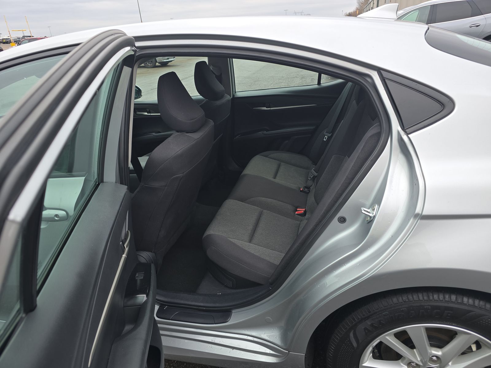 2025 Toyota Camry LE FWD