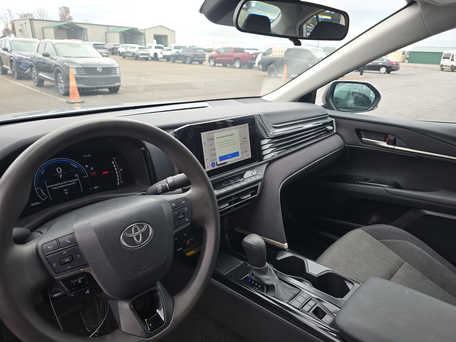 2025 Toyota Camry LE FWD