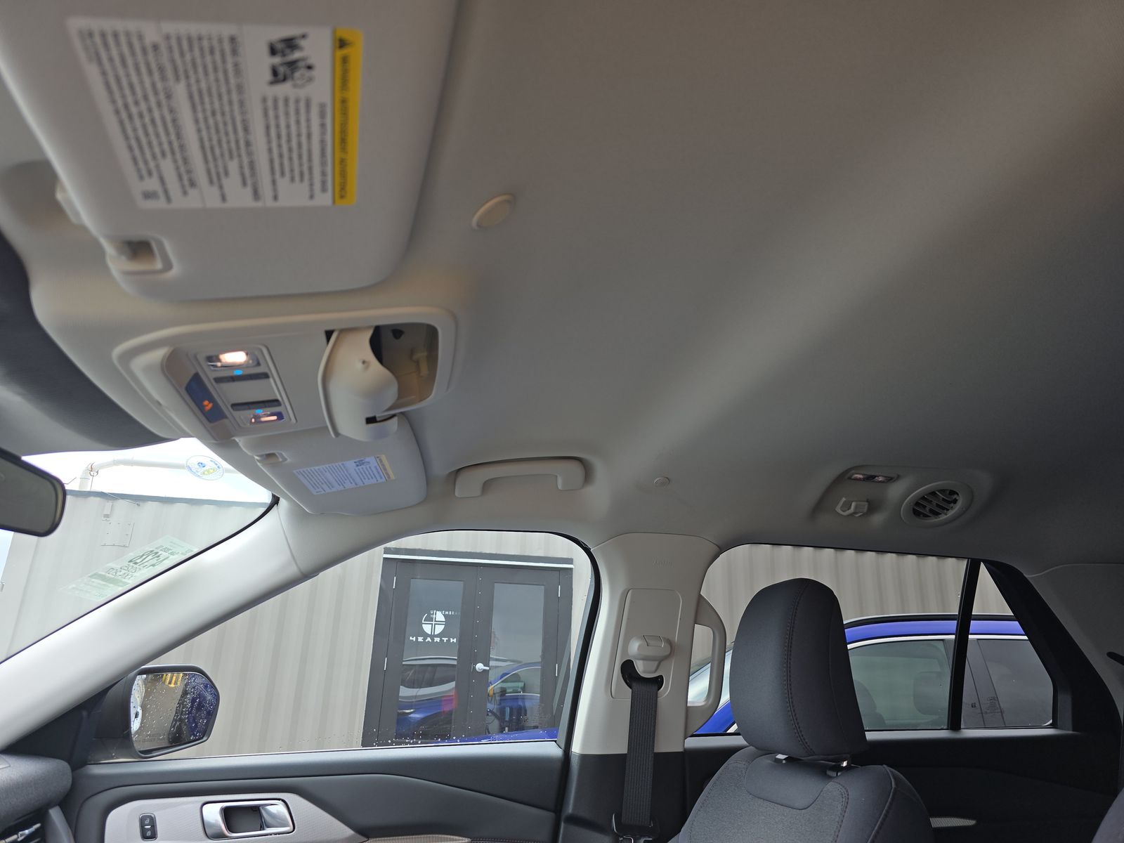 2025 Ford Explorer Active AWD